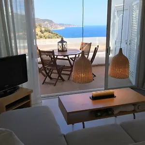 penthouse-en-duplex-avec-vue-sur-la-mer.topcostabravahotels.com/
